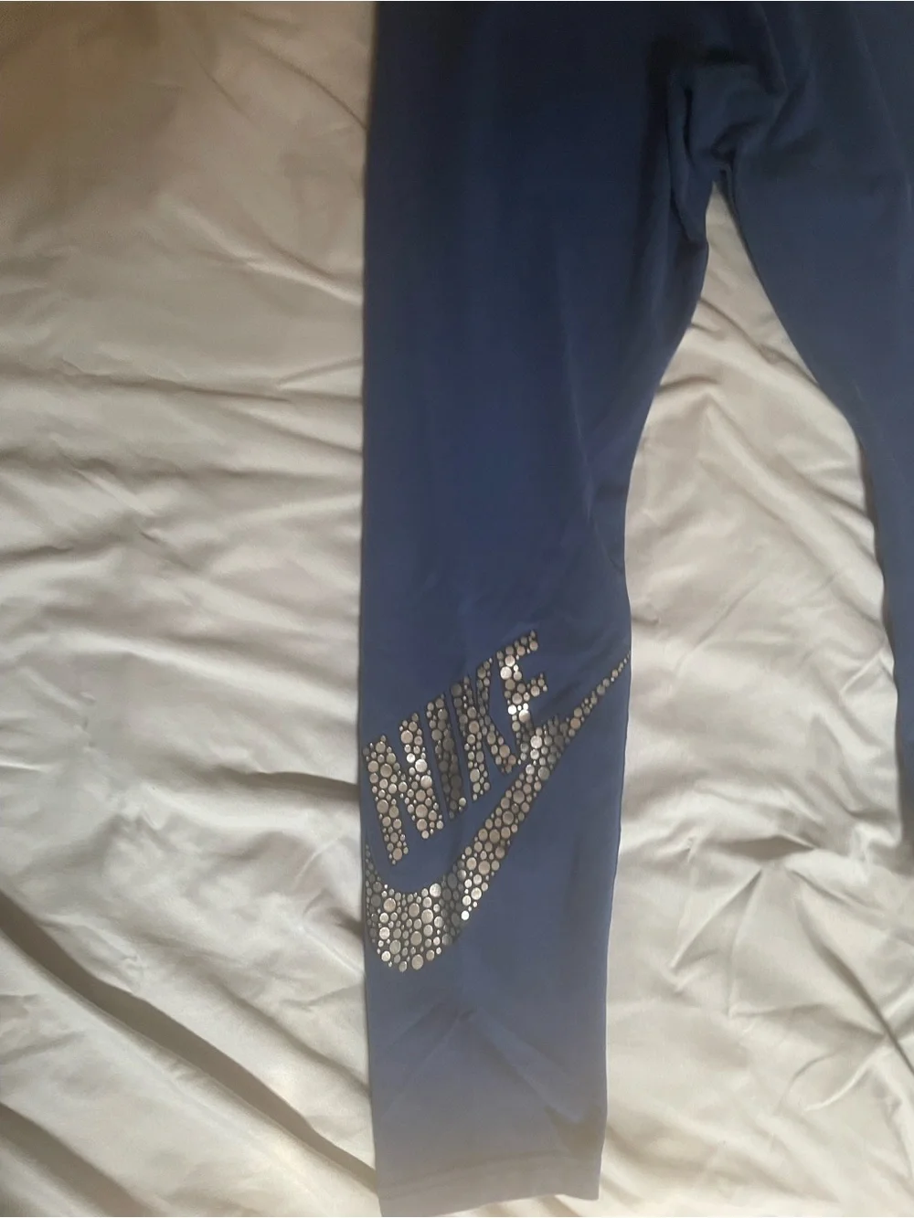Nike Women’s Navy Blue Performance Leggings